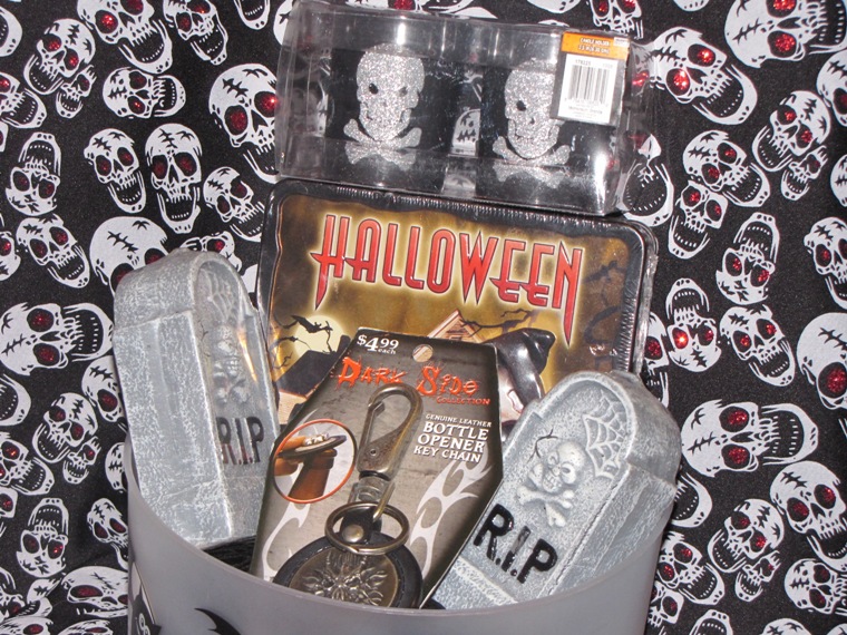 Halloween Gargoyle Skull Gothic Gift Basket