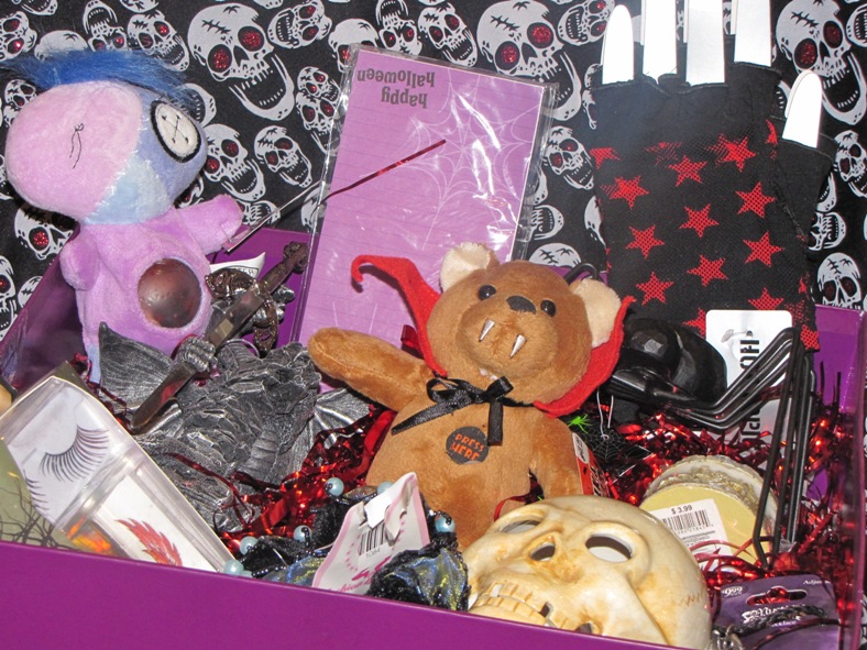 Ultimate Gothic Beauty Skull Dragon Spider Gothic Gift Box Ultimate Gothic Beauty Skull Dragon Spider Gothic Gift Box