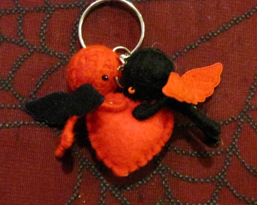 Red and Black Angels w Heart Voodoo Keychain - Click Image to Close
