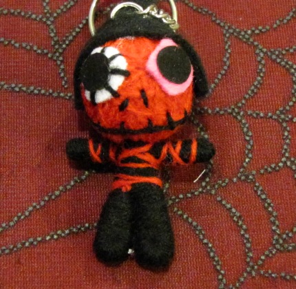Goth Scarecrow Tinman Voodoo Keychain - Click Image to Close