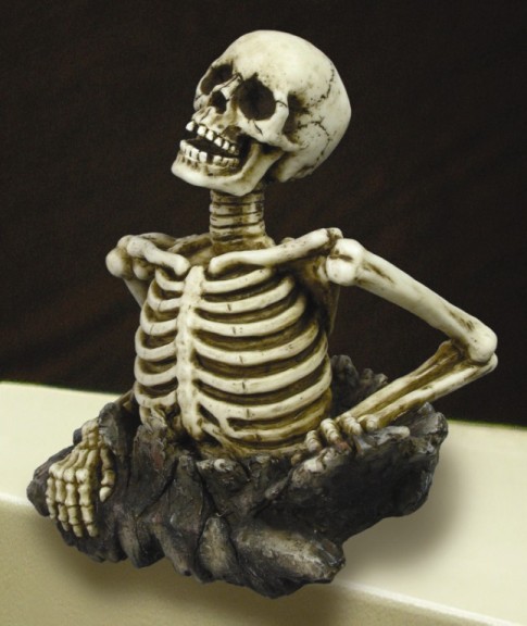Skeleton PC Topper