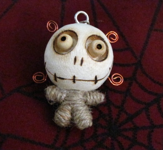 Medusa Twine Woody Keychain Medium