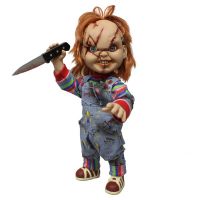Mezco Child's Play Mega Scale Chucky *MODERATELY DENTED BOX* Mezco Child's Play Mega Scale Chucky *MODERATELY DENTED BOX*