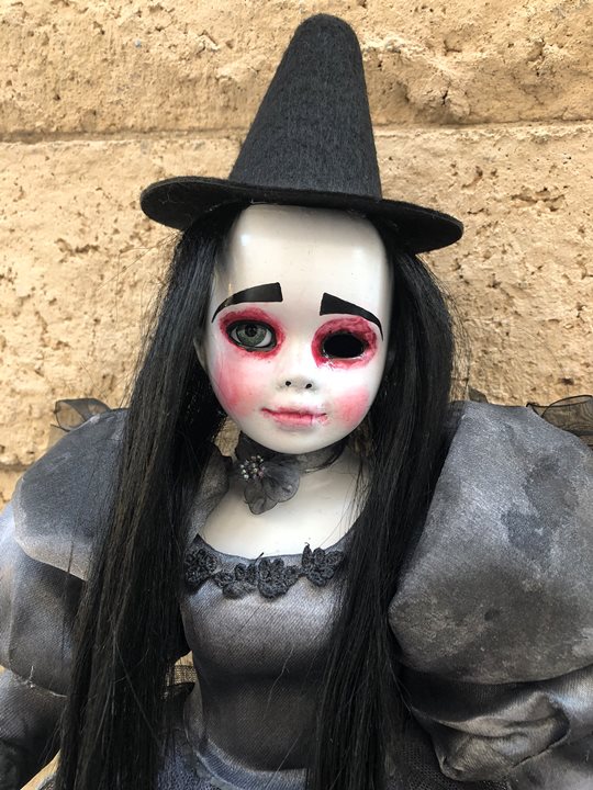 creepy eye doll