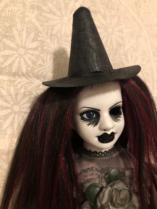 creepy eye doll