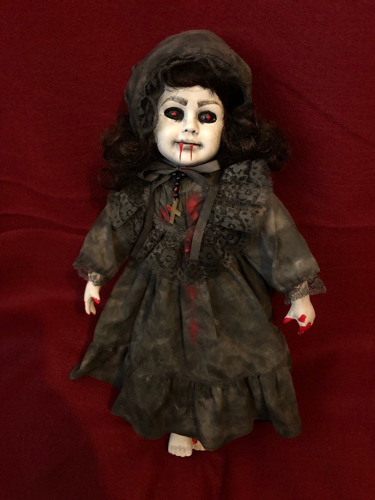 OOAK Red Eye Bloody Rosary Girl Creepy Horror Doll Art by Christie Creepydolls