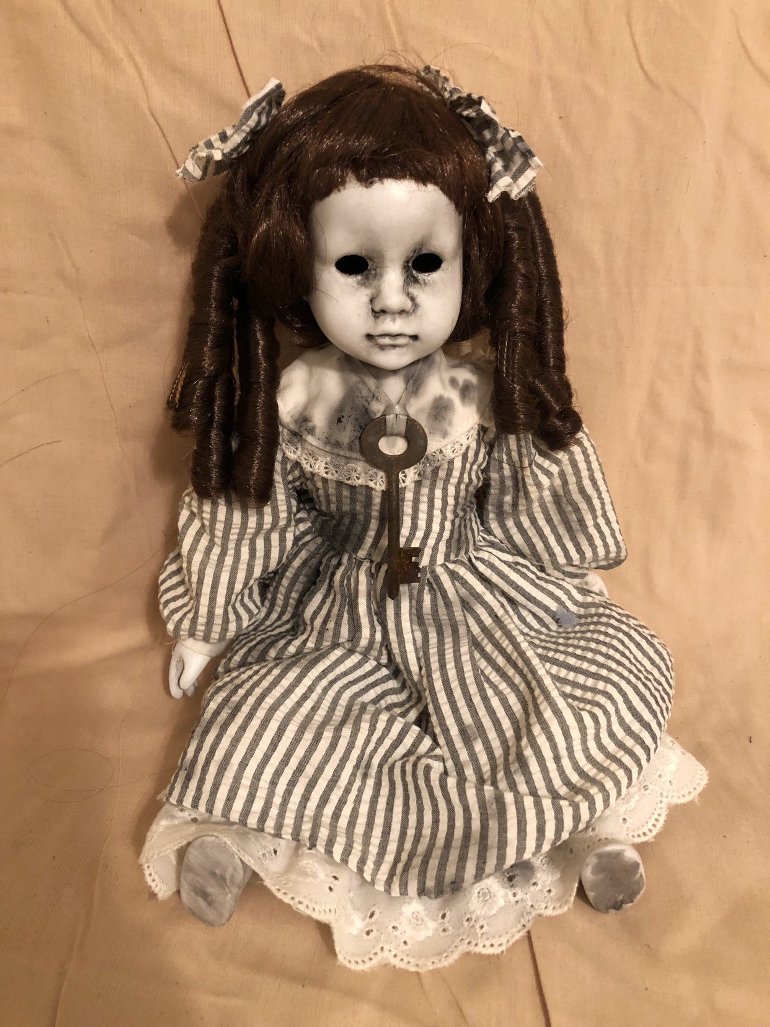OOAK Sitting Hollow Eyes Old Key Creepy Horror Doll Art by Christie Creepydolls