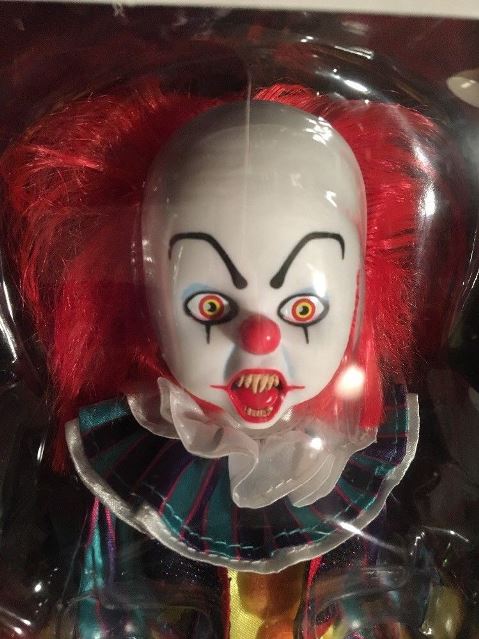 Living Dead Dolls Presents IT Pennywise 1990 Clown - Click Image to Close