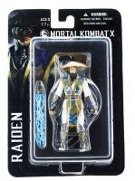 Mortal Combat Raiden 3 3/4" Action Figure Mezco *SLIGHTLY DENTED BOX* Mortal Combat Raiden 3 3/4" Action Figure Mezco *SLIGHTLY DENTED BOX*