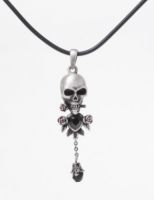 Skull Necklace with Black Jewel and Roses