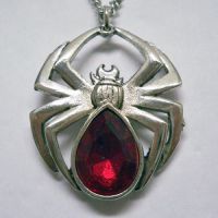 Polished Spider with Red Stone Necklace